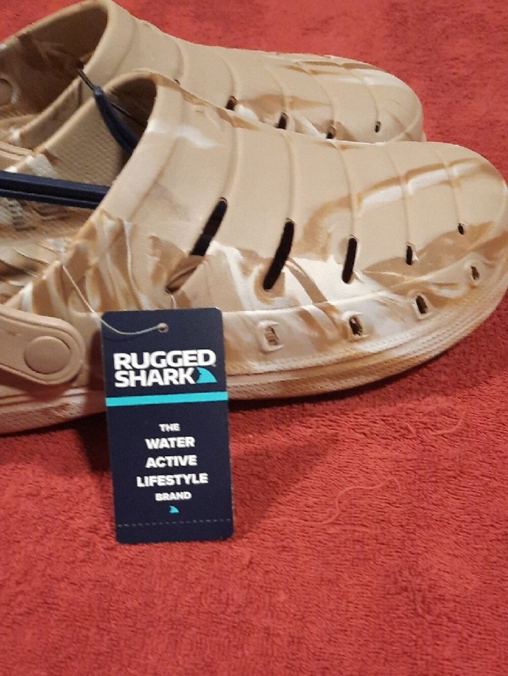 Rugged Shark Men's Slip-On Summer Sandal Clog in Tan Marble Camo - Picture 3 of 4